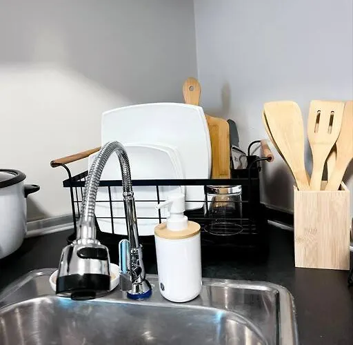 It Park Gem - Cozy With Netflix And Pool Access Appartamento